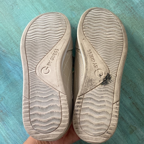 Guess GBG LOS ANGELES JERYL SNEAKER (8.5) - Picture 8 of 9